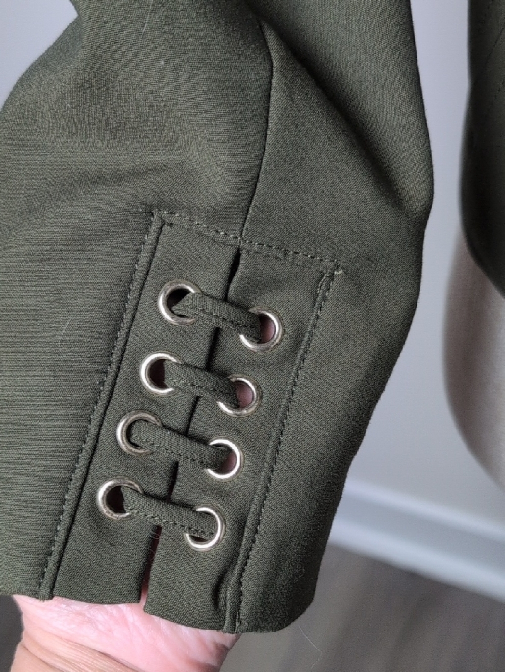 New York & Company Olive Green Tailored Two-Button Blazer - Picture 4 of 5
